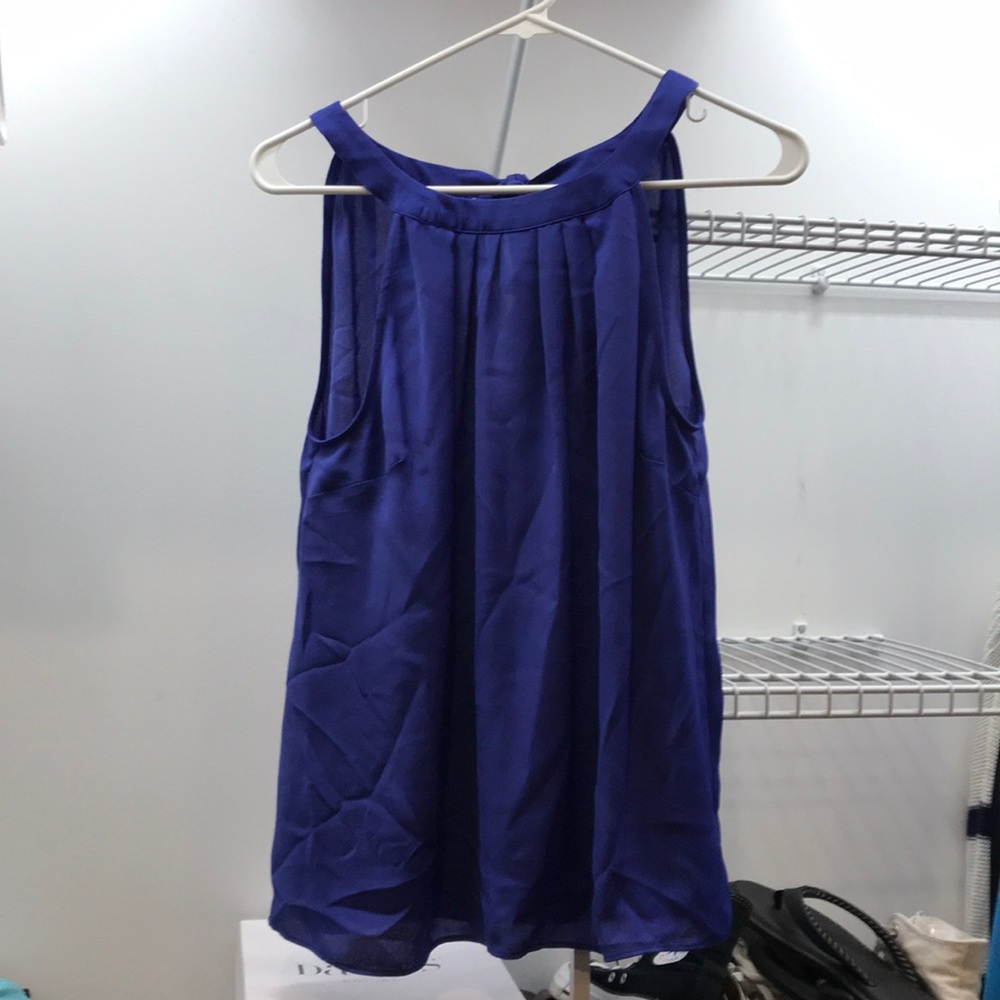 Blue shirt.